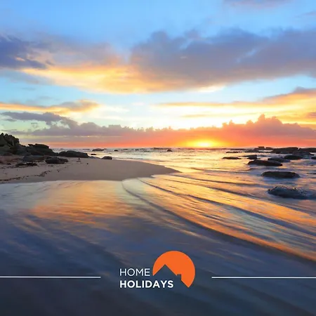 #270 T2 Bicos Flat S By Holidays דירה